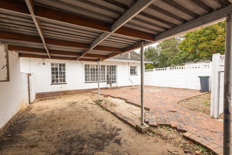 3 Bedroom Property for Sale in Bellair Western Cape